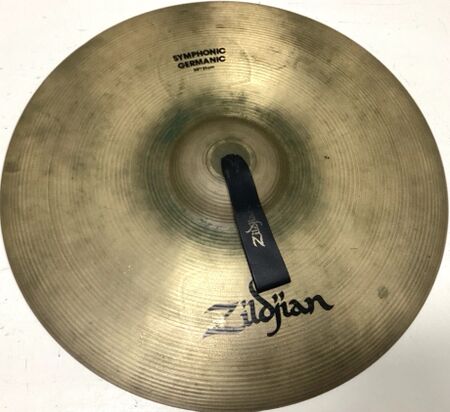 A Zildjian 20" Symphonic Germanic 3.jpg
