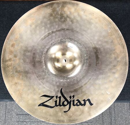 Z Zildjian 18 Heavy Power Crash 3.jpg