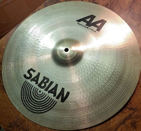 Sabian AA 17 Fast Crash 1.jpg