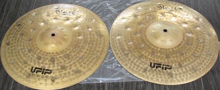 UFIP Blast 15" Extra Dry Hi-Hat 1.jpg