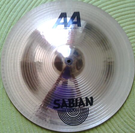 Sabian AA 20 Metal-X Chinese 1.jpg