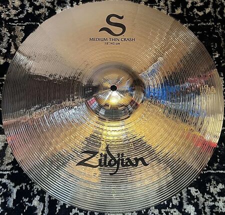 Zildjian S 18" Medium Thin Crash 1.jpg