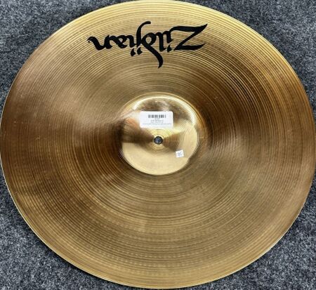 Zildjian Scimitar Bronze 18" Crash 3.jpg