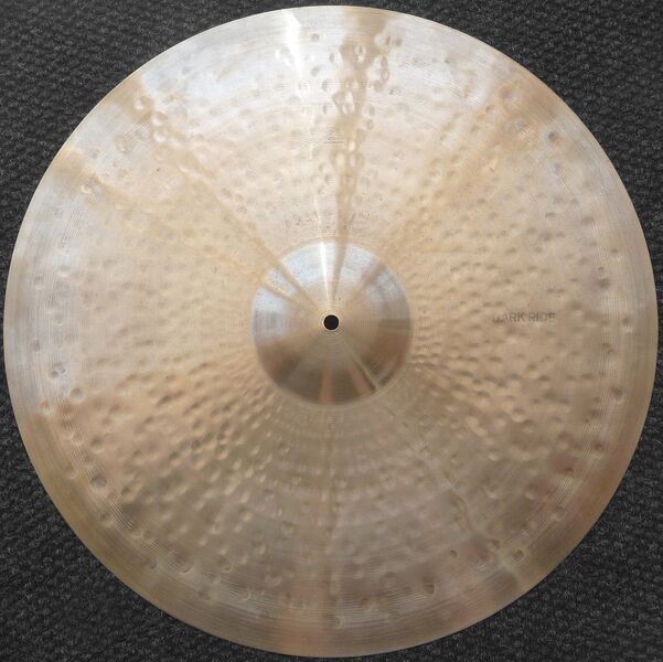File:Paiste-602-Trans-Dark-top.jpg