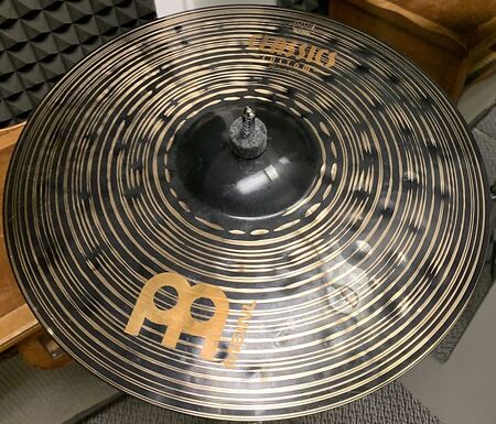 Meinl Classics Custom 20" Dark Ride 1.jpg