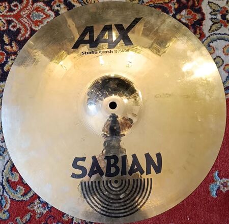 Sabian AAX 15" Studio Crash 1.jpg