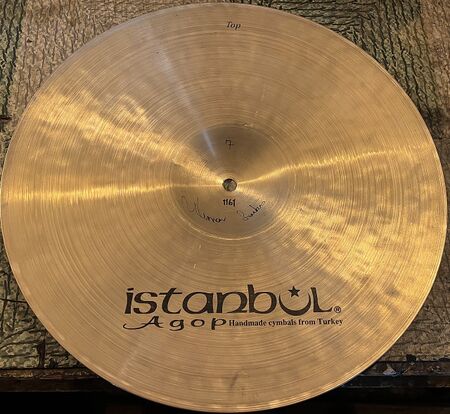 Istanbul Agop Traditional 16" Medium Hi-Hat 2.jpg