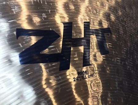 Zildjian ZHT 24" Ride 2.jpg