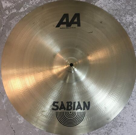 Sabian AA 22 Medium Ride 1.jpg