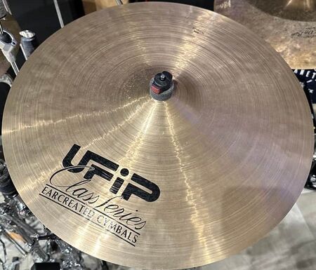 UFIP Class 20" Light Ride 1.jpg