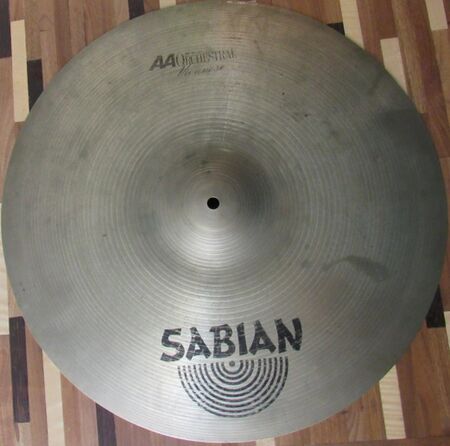 Sabian AA 20" Orchestral Viennese 1.jpg