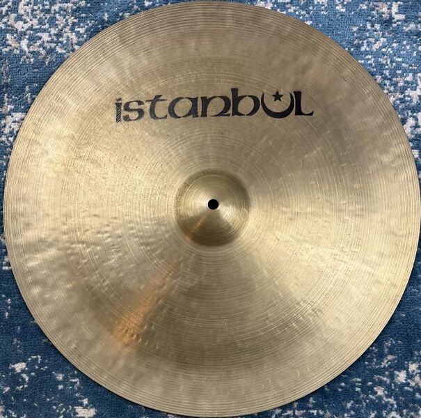 File:Istanbul 20" China 1.jpg