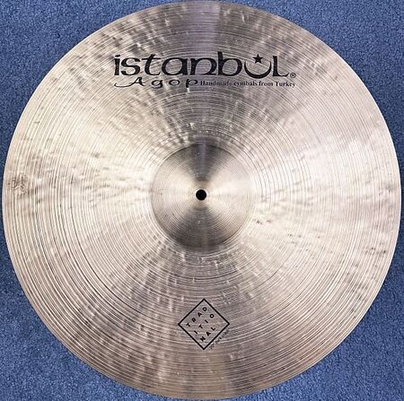 Istanbul Agop Traditional 20" Dark Crash 1.jpg
