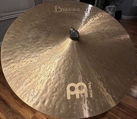 Meinl Byzance Jazz 22" Big Apple Ride 1.jpg