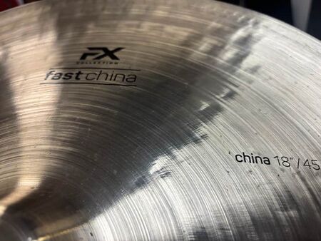 UFIP FX 18" Fast China 3.jpg