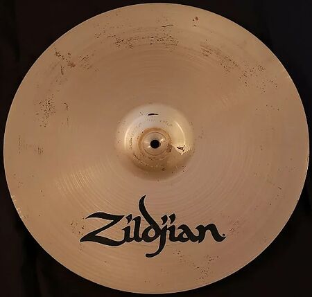Zildjian Amir II 16 Rock Crash 2.jpg