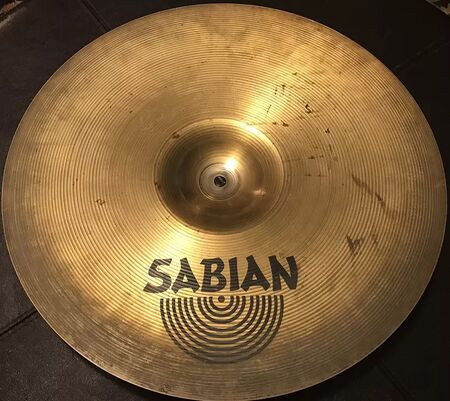 Sabian AA 18" Rock Ride 3.jpg