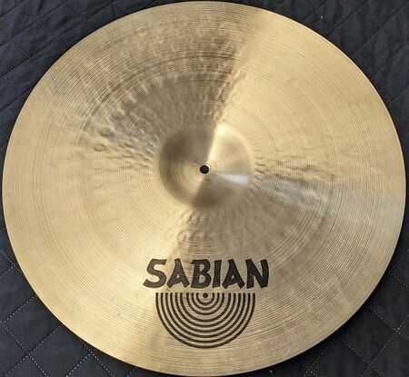 Sabian HHX 20 Manhattan Jazz Ride 4.jpg