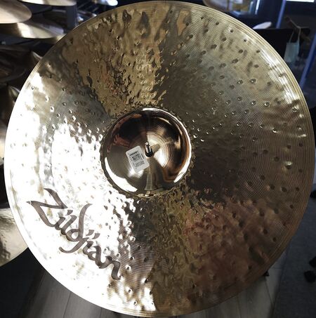 K Custom 18 Fast Crash 3.jpg