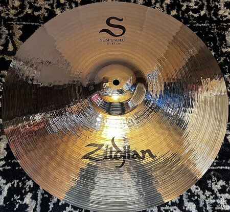 Zildjian S 18" Suspended 1.jpg