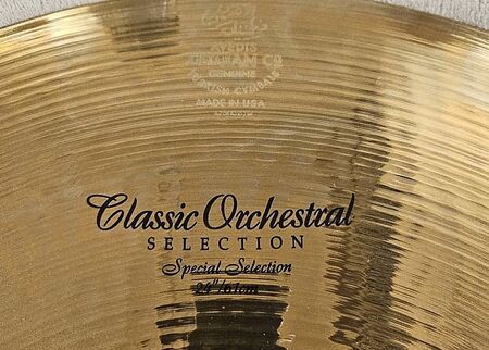 A Zildjian 24" Classic Orchestral Selection Special Selection 2.jpg