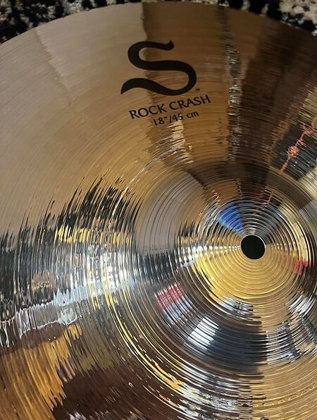 Zildjian S 18" Rock Crash 2.jpg