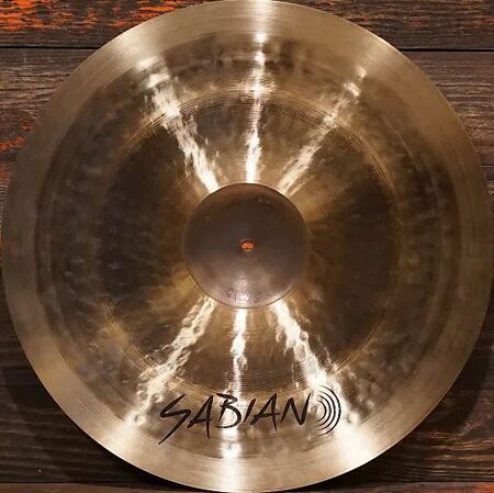 Sabian AAX 22" Heavy Ride 3.jpg