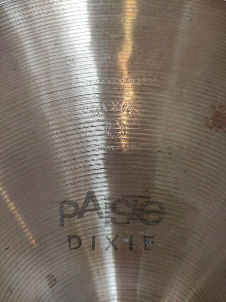File:Paiste-Dixie-Medium-Thin-Crash-14- 57.jpg
