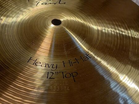 Signature 12 Heavy Hi Hat 2.jpg