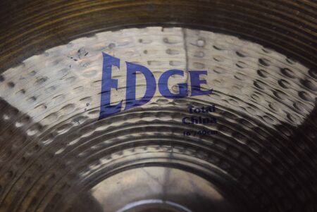 Zildjian Edge 16" Total China 2.jpg