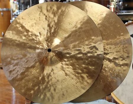 Istanbul Agop 30th Anniversary 15" Hi-Hat 1.jpg