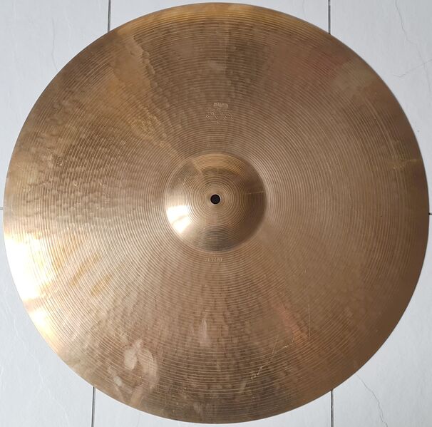 File:22 inch Ride 2917g.jpg