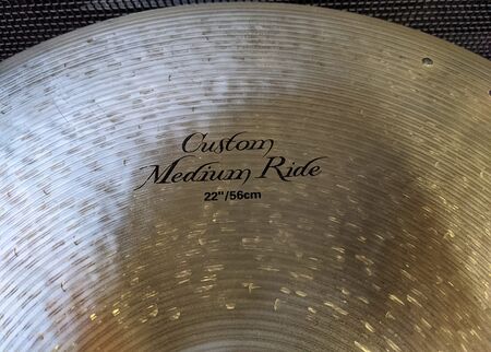 Zildjian K Custom 22 Medium Ride 2.jpg