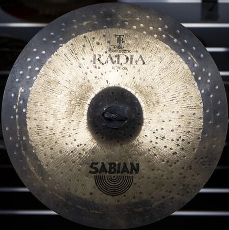 Sabian Radia 16 Heavy Crash 1.jpg