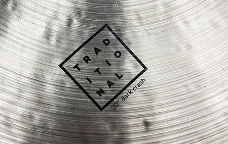 Istanbul Agop Traditional 20" Dark Crash 2.jpg