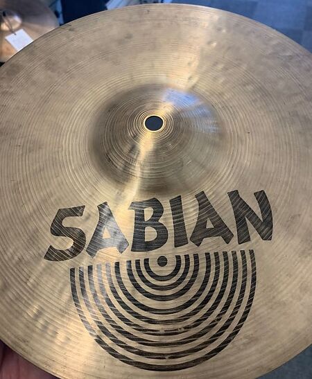 Sabian HH 13 Regular Hats 2.jpg
