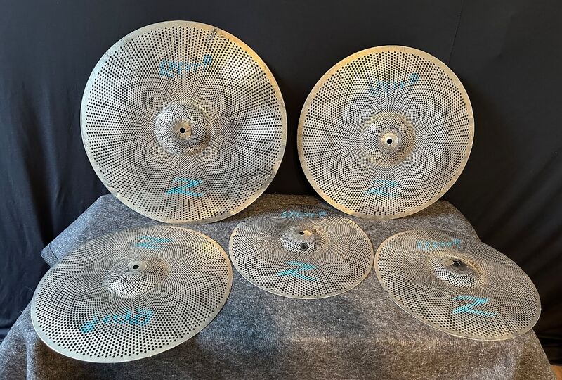 File:Zildjian Gen 16.jpg