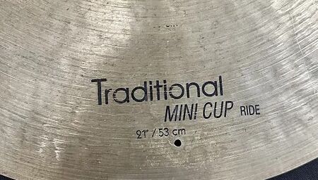 Istanbul Agop Traditional 21" Mini Cup Ride 2.jpg