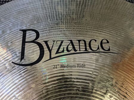 Byzance Brilliant 21" Medium Ride 2.jpg