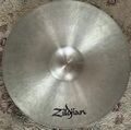 A Zildjian 20" Classic Orchestral Medium Light 3.jpg