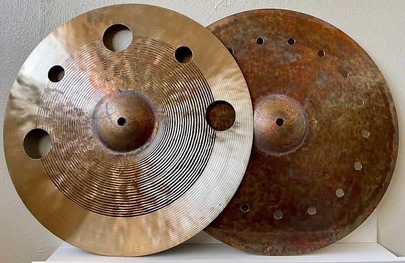 File:GM Designs Clap Hats.jpg