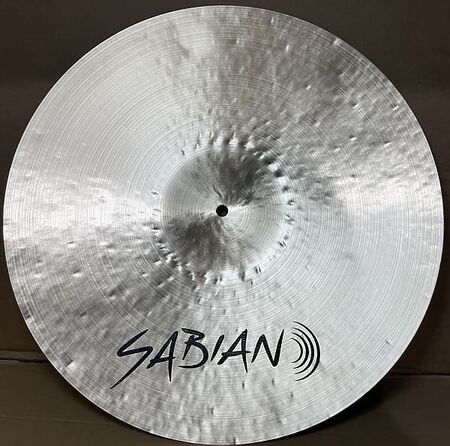 Sabian HH 17" Suspended.jpg