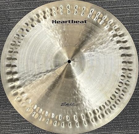 Heartbeat Epic 22 Special Edition Crash 1.jpg