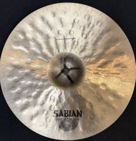 Sabian Vault 19" Artisan Traditional Symphonic Medium Heavy 4.jpg