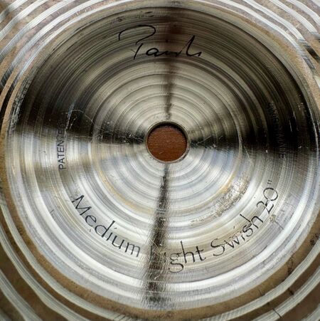 Paiste Traditionals 20" Medium Light Swish 2.jpg